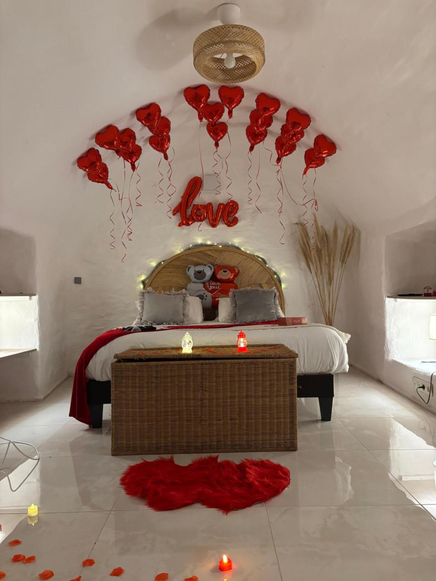 Le Temple D'Aphrodite, Appartement Avec Spa Vienne  Exterior photo